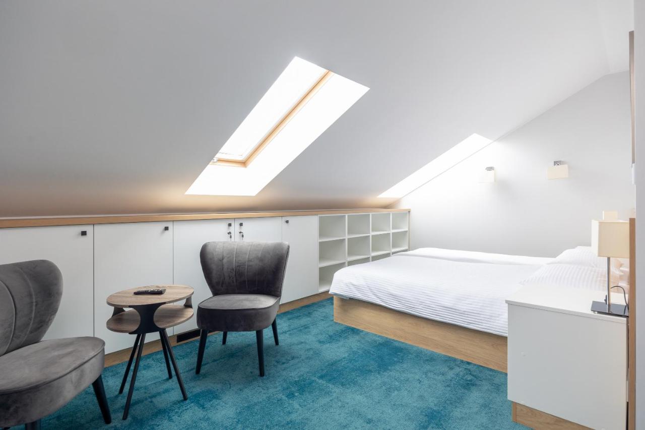 Aparthotel Esencja Warszawy Nowy Swiat Varşova Dış mekan fotoğraf
